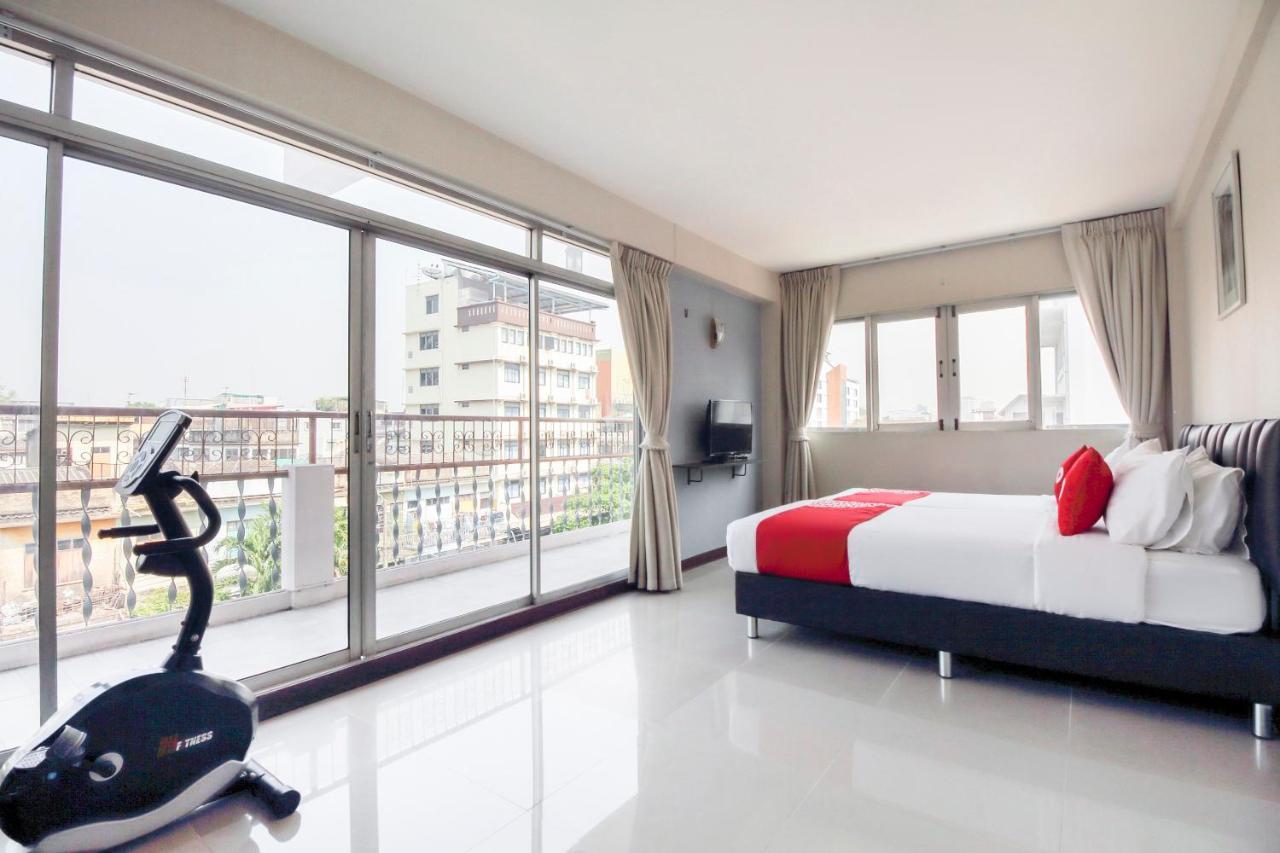 Oyo 537 Na Banglampoo Hotel 3*