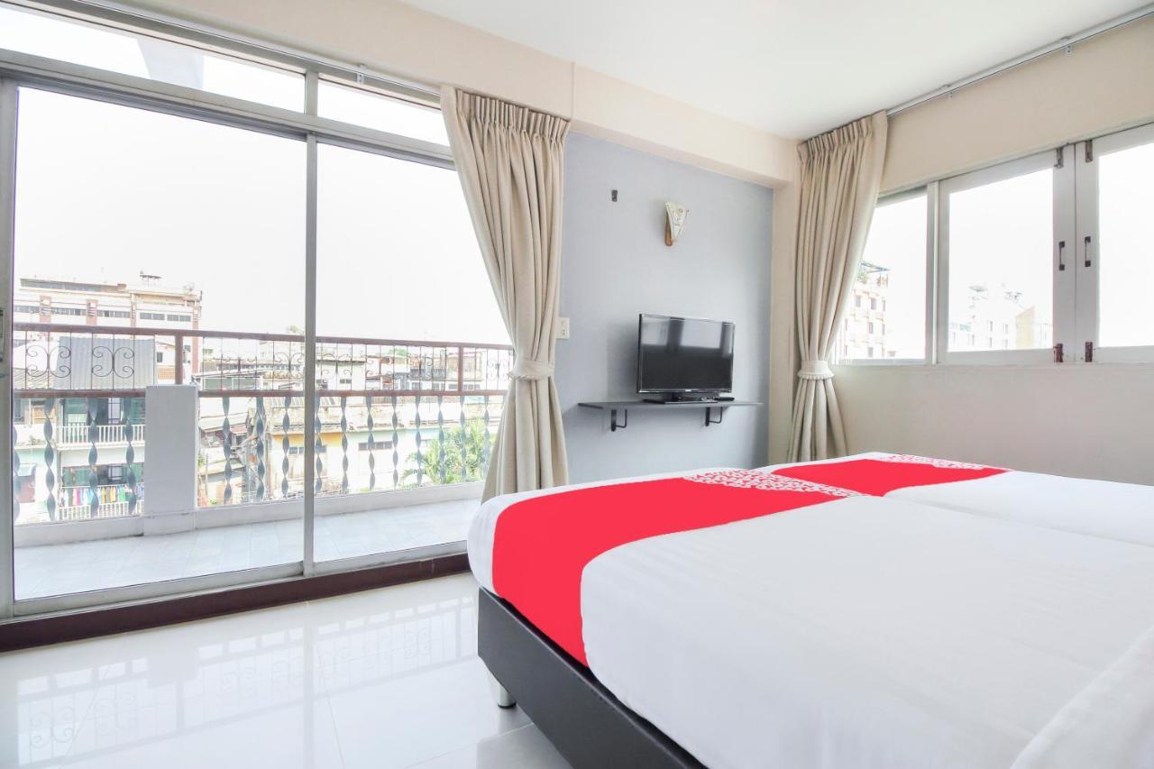 Oyo 537 Na Banglampoo Hotel Hotel Bangkok